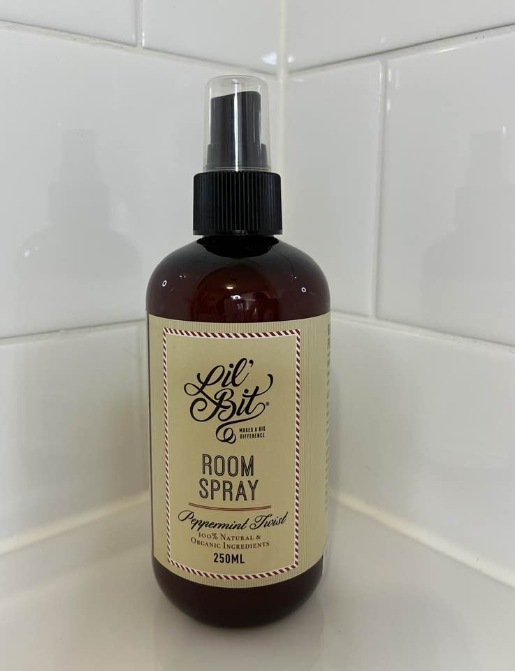 Lil'Bit Better Peppermint Twist Room Spray 250ml