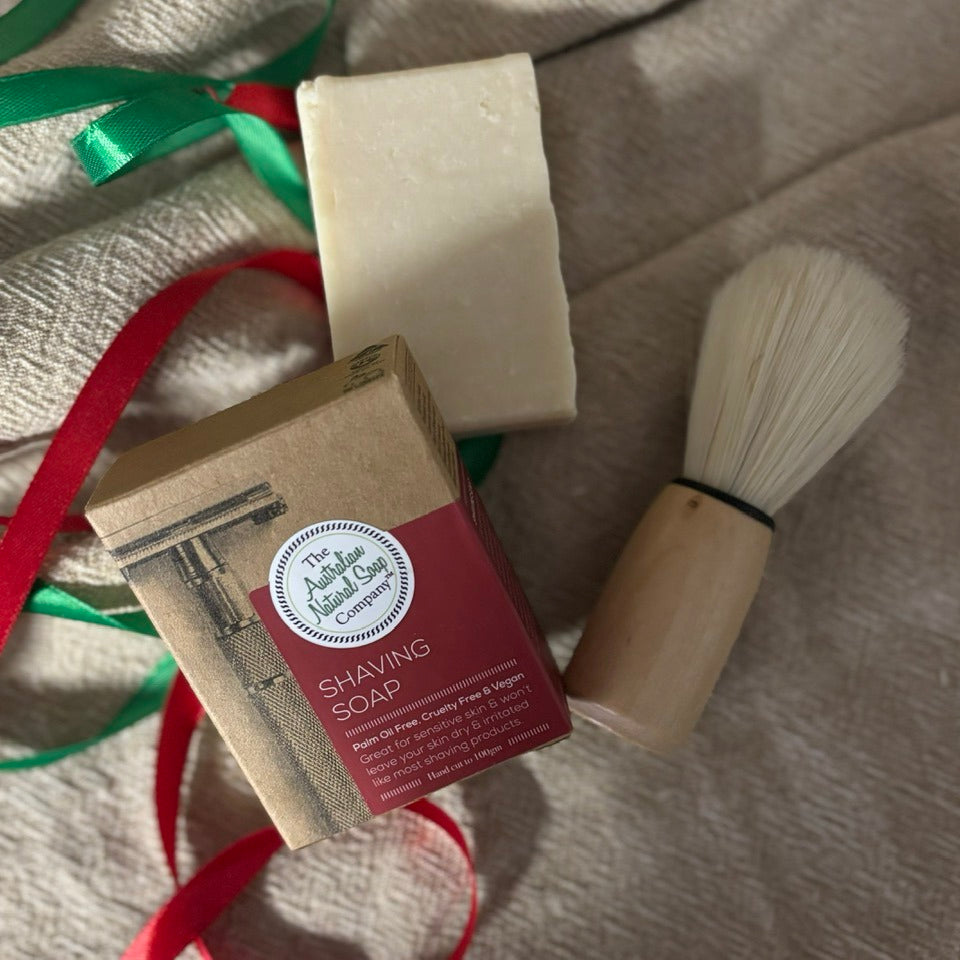 Well Natured Christmas Shaving Pack