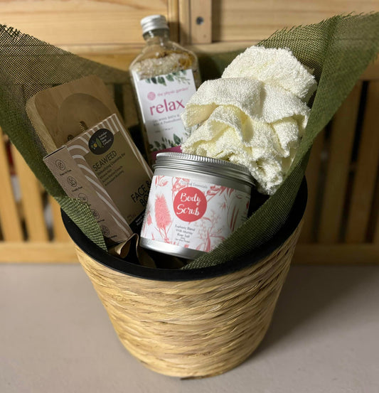 Well Natured Mother's Day Gift Pack - Natural Pamper Pack
