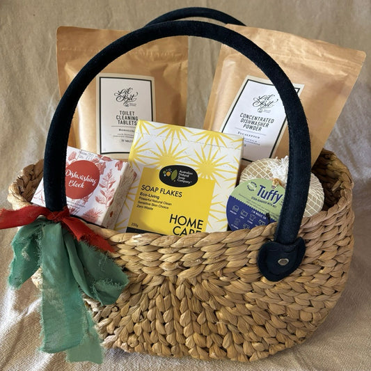 Well Natured Christmas Plastic Free Hamper